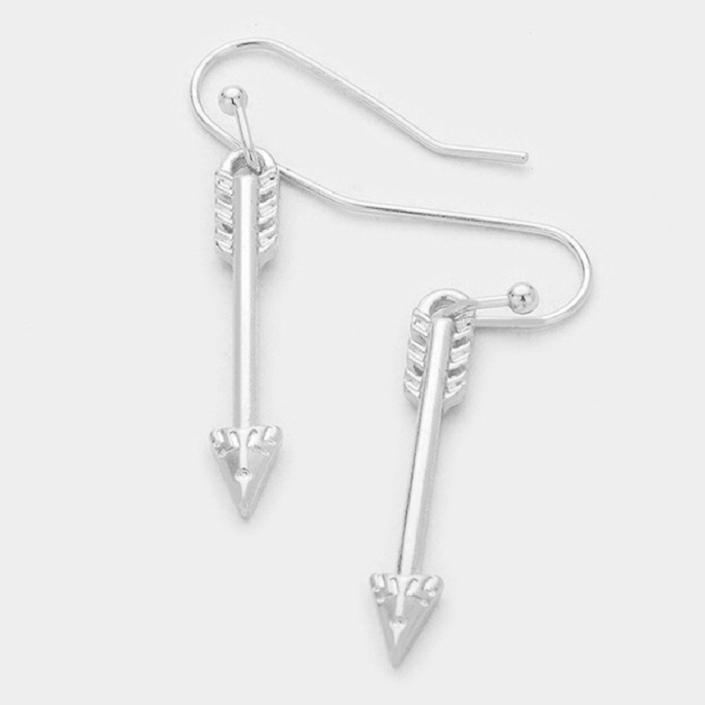 Arrow silver earrings